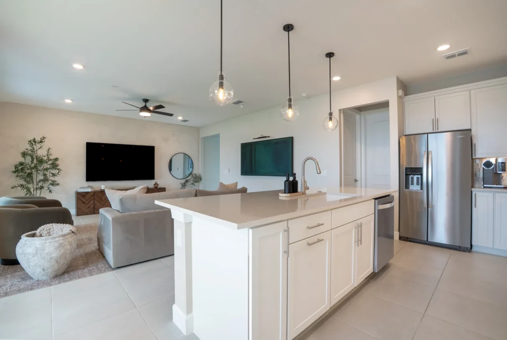 Aubri real estate interior